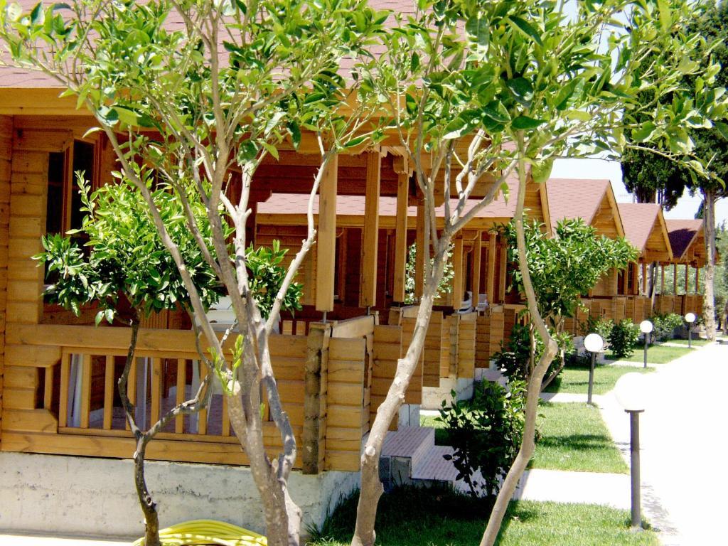 Sandy'S Studios Apartments & Log-Villas Kos-Stadt Exterior foto