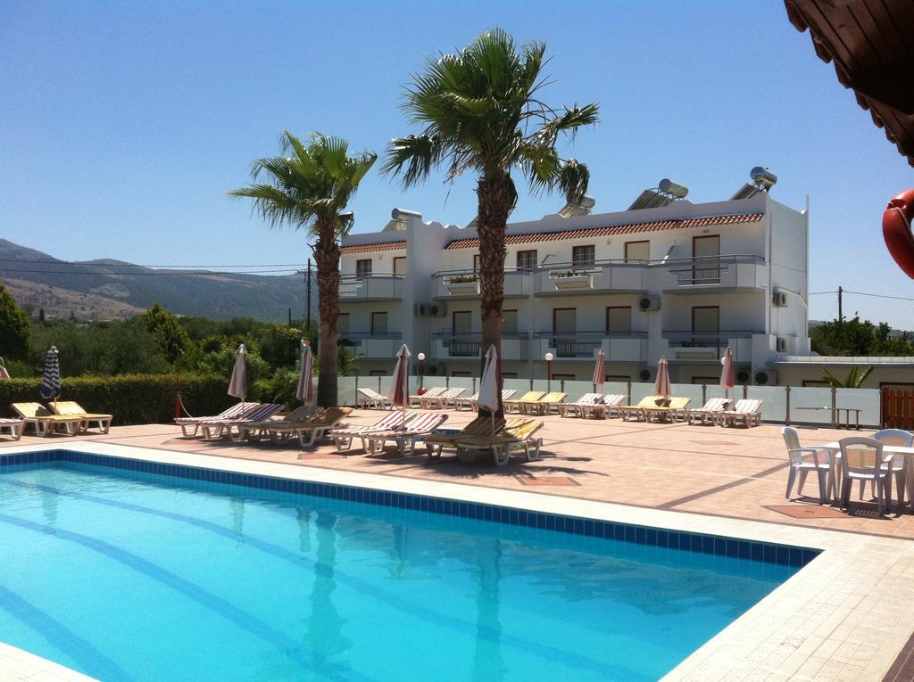 Sandy'S Studios Apartments & Log-Villas Kos-Stadt Exterior foto