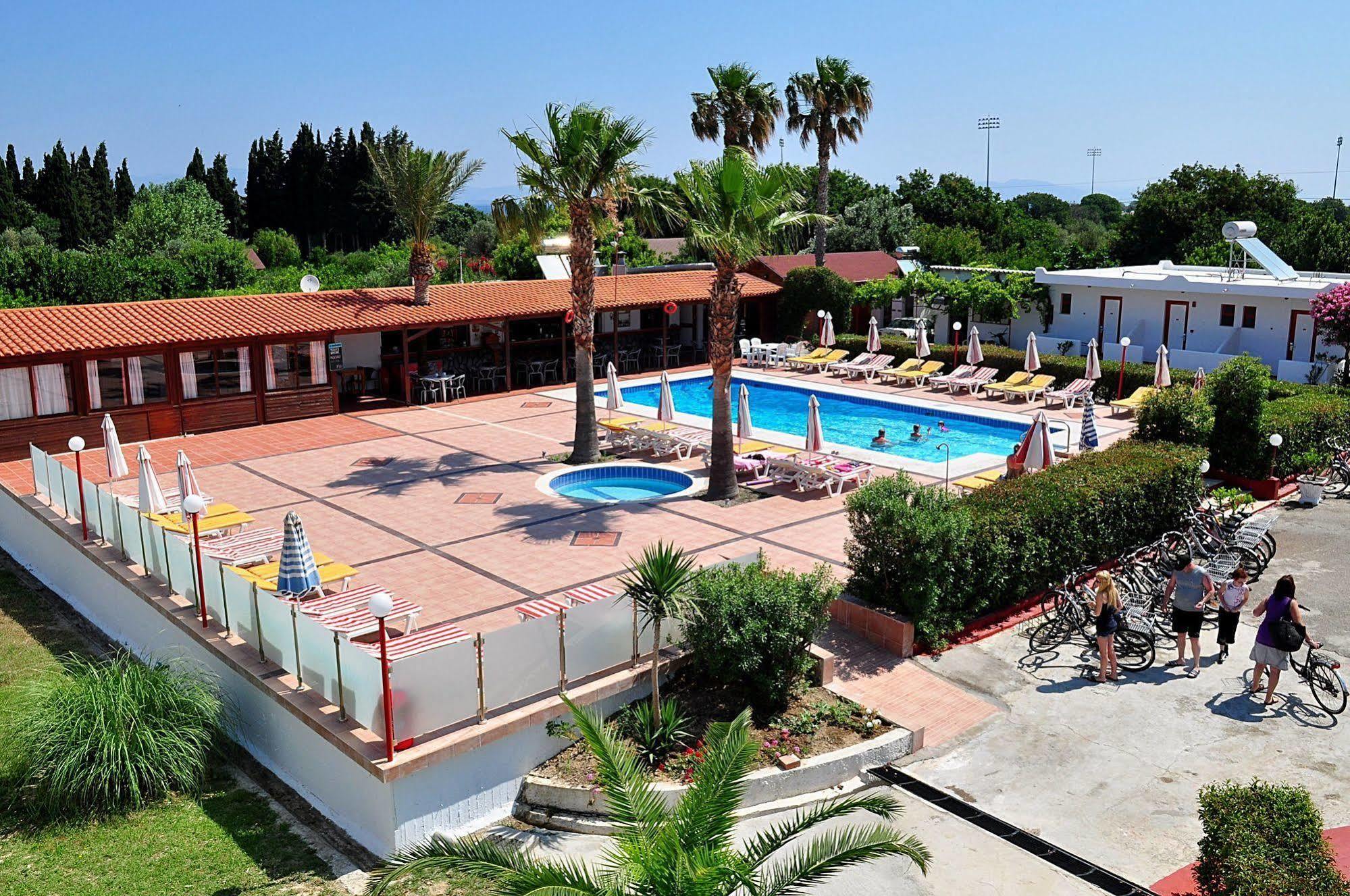 Sandy'S Studios Apartments & Log-Villas Kos-Stadt Exterior foto