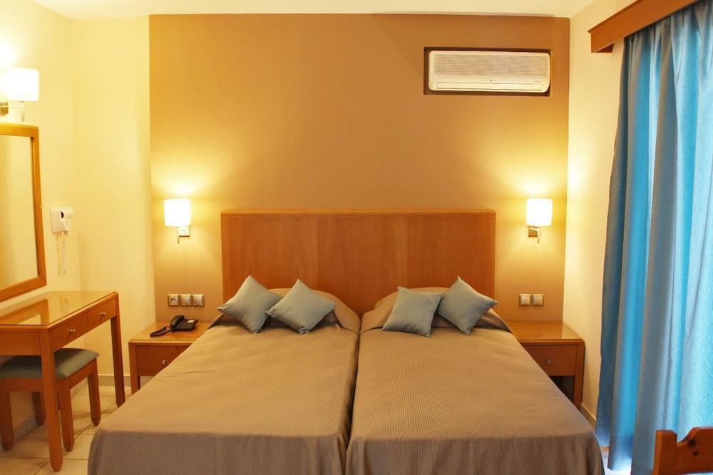 Sandy'S Studios Apartments & Log-Villas Kos-Stadt Exterior foto